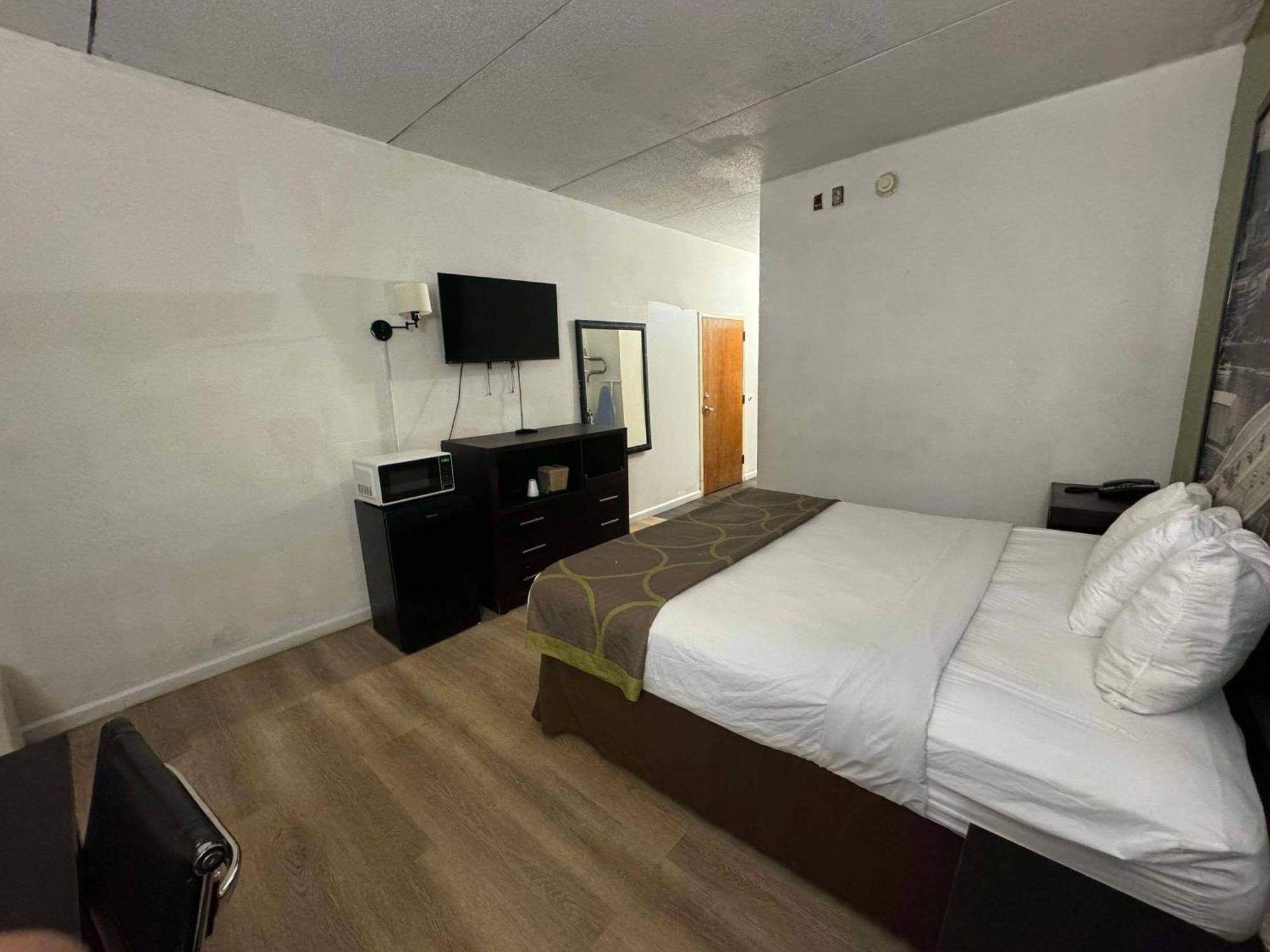 Rodeway Inn Chattanooga Bagian luar foto