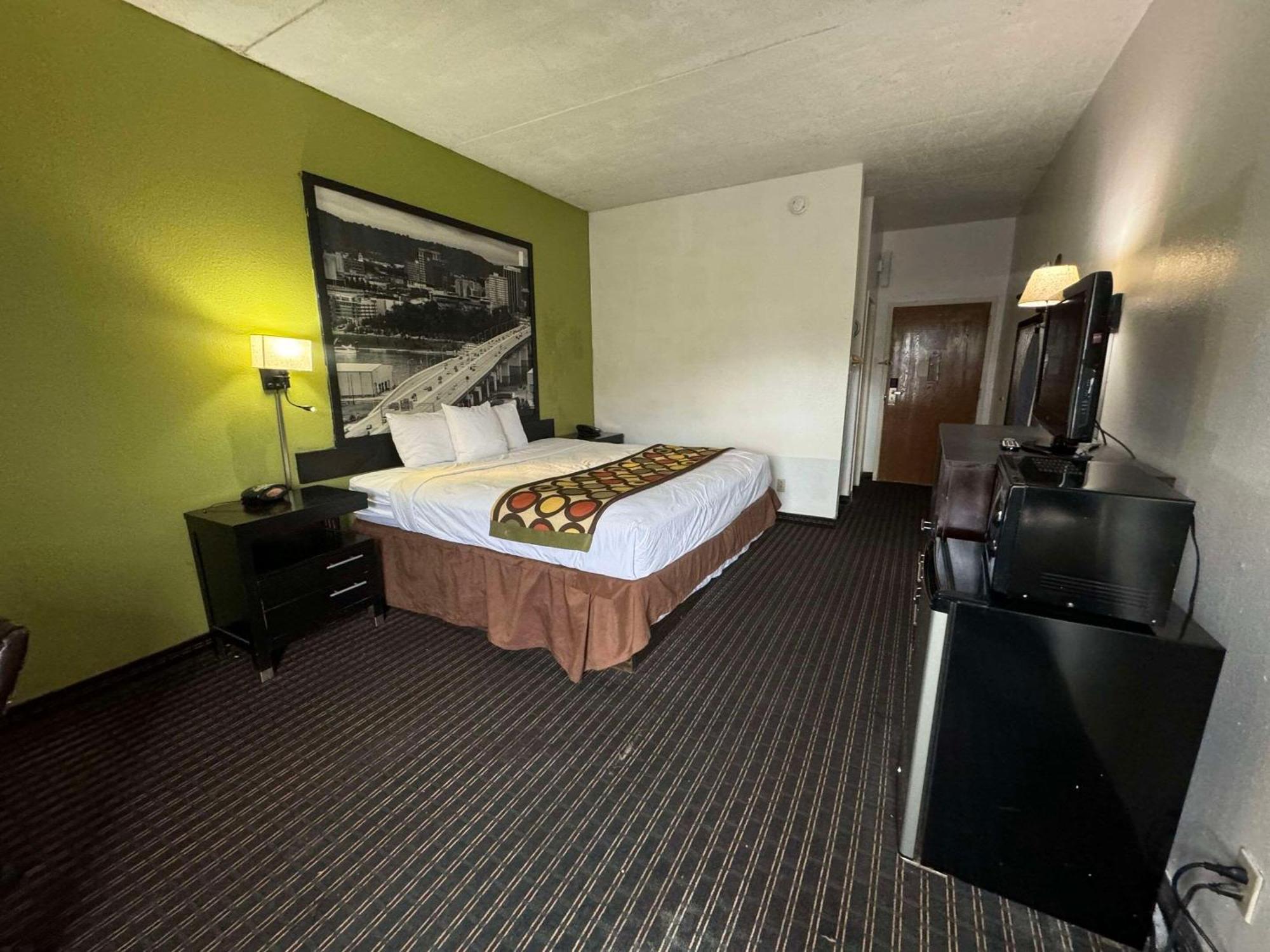 Rodeway Inn Chattanooga Bagian luar foto