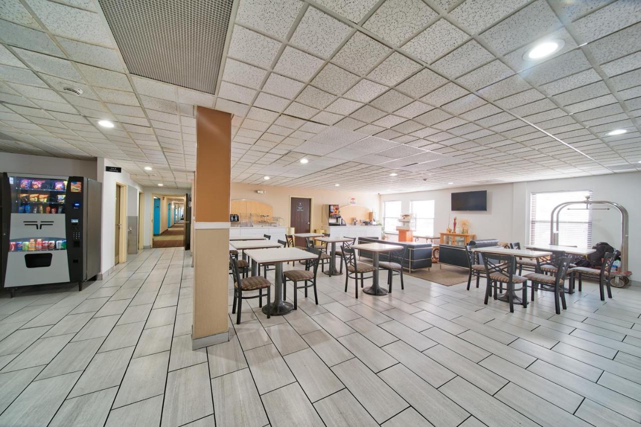 Rodeway Inn Chattanooga Bagian luar foto